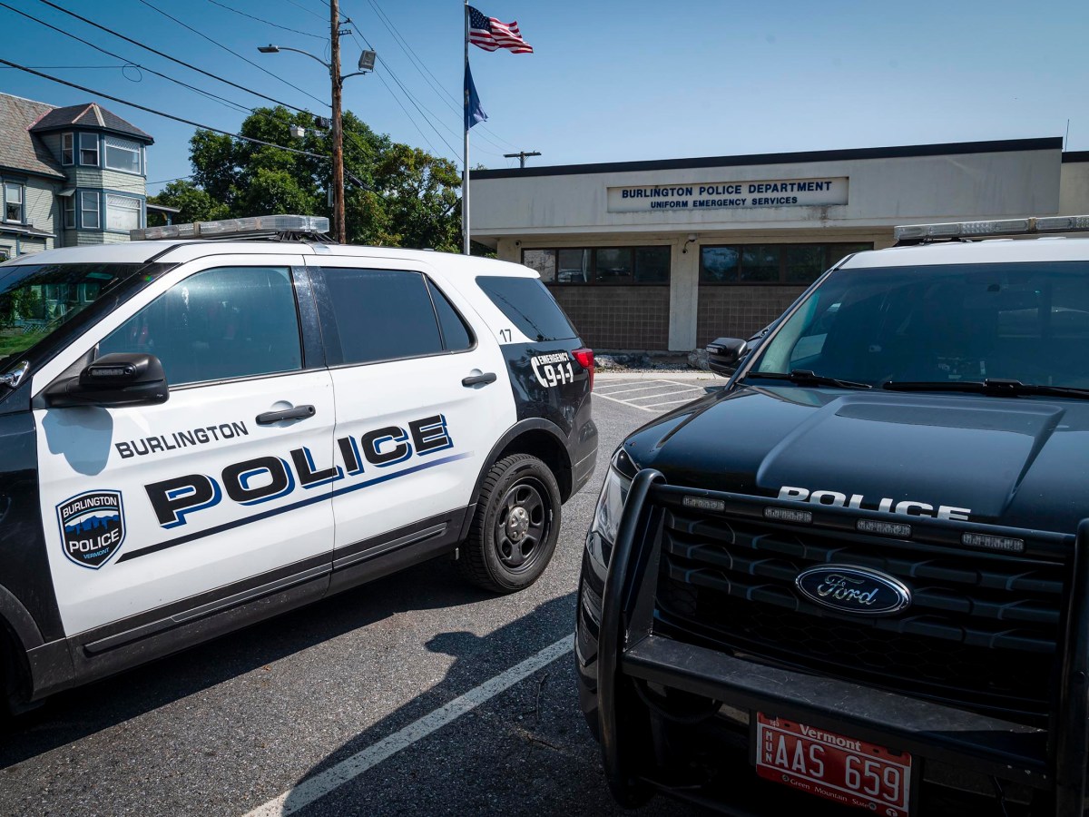 New 3-year contract aims to better attract and retain Burlington police officers